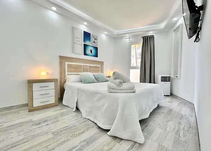 Torres De Yomely - M1c 美洲海滩